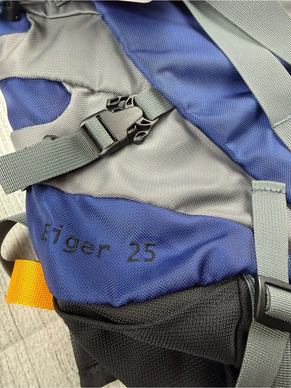 NWT! Marmot Eiger 25 Outdoor Backpack Mountaineering #2533 Blue